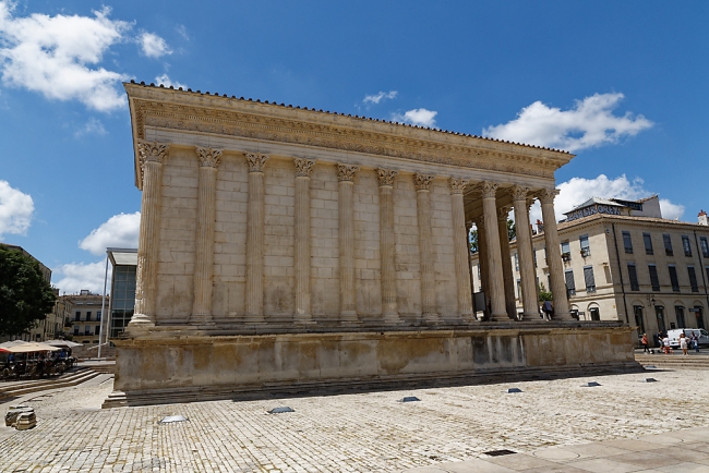Maison carrée-004
